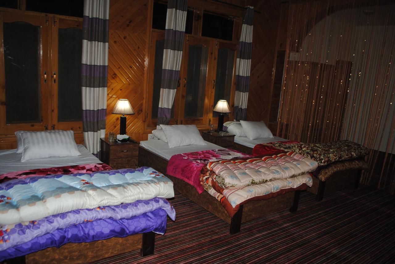 Cozy Lodge Gilgit Eksteriør bilde