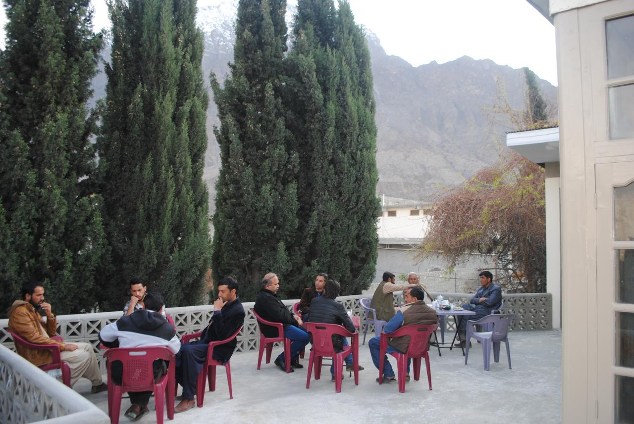 Cozy Lodge Gilgit Eksteriør bilde