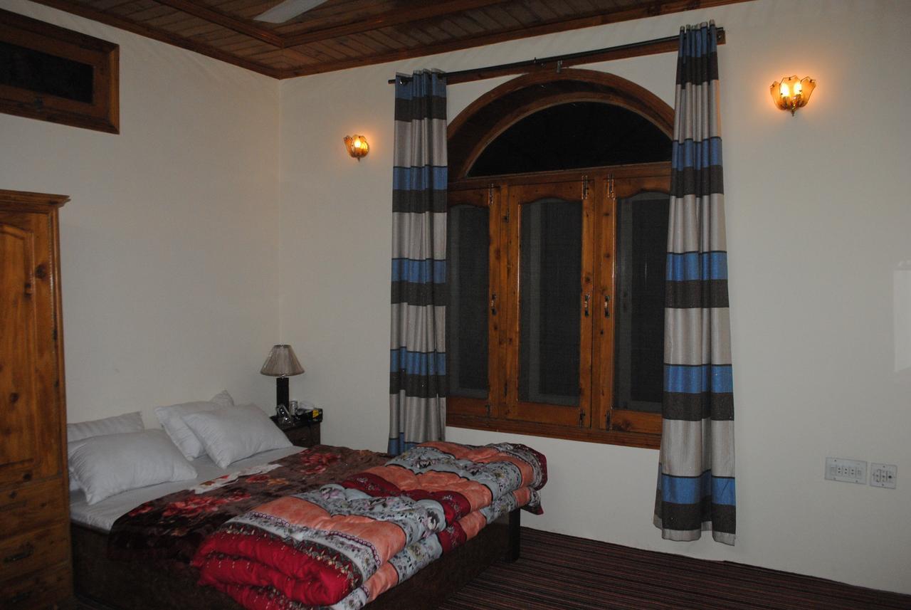 Cozy Lodge Gilgit Eksteriør bilde