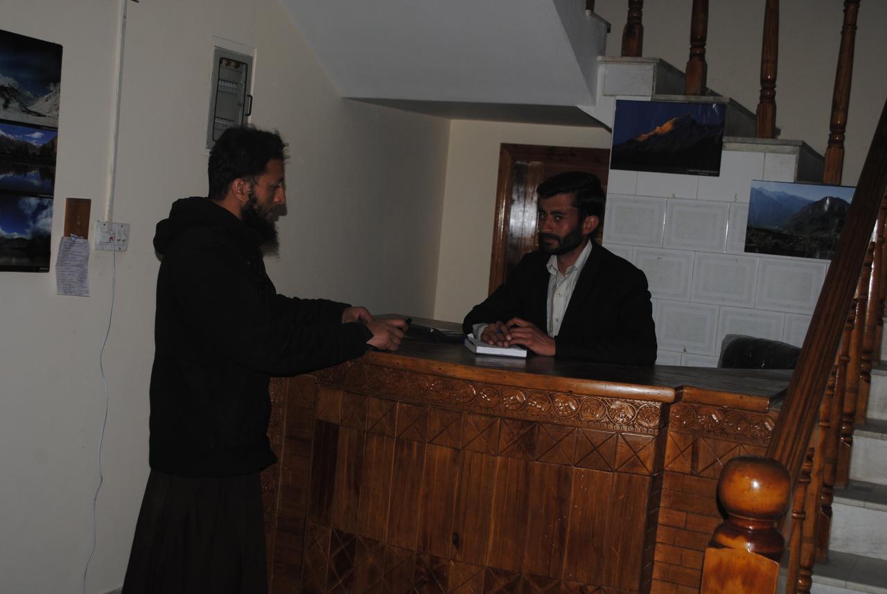 Cozy Lodge Gilgit Eksteriør bilde